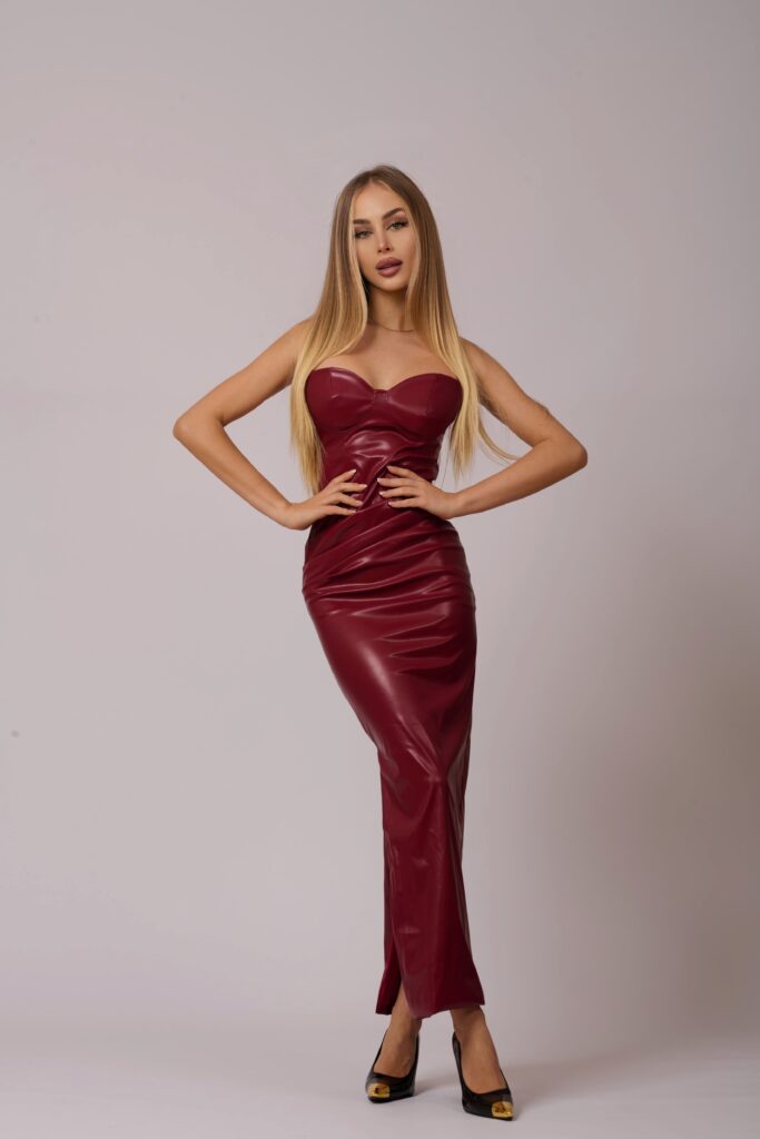 Nicole Simeone - Gallery
