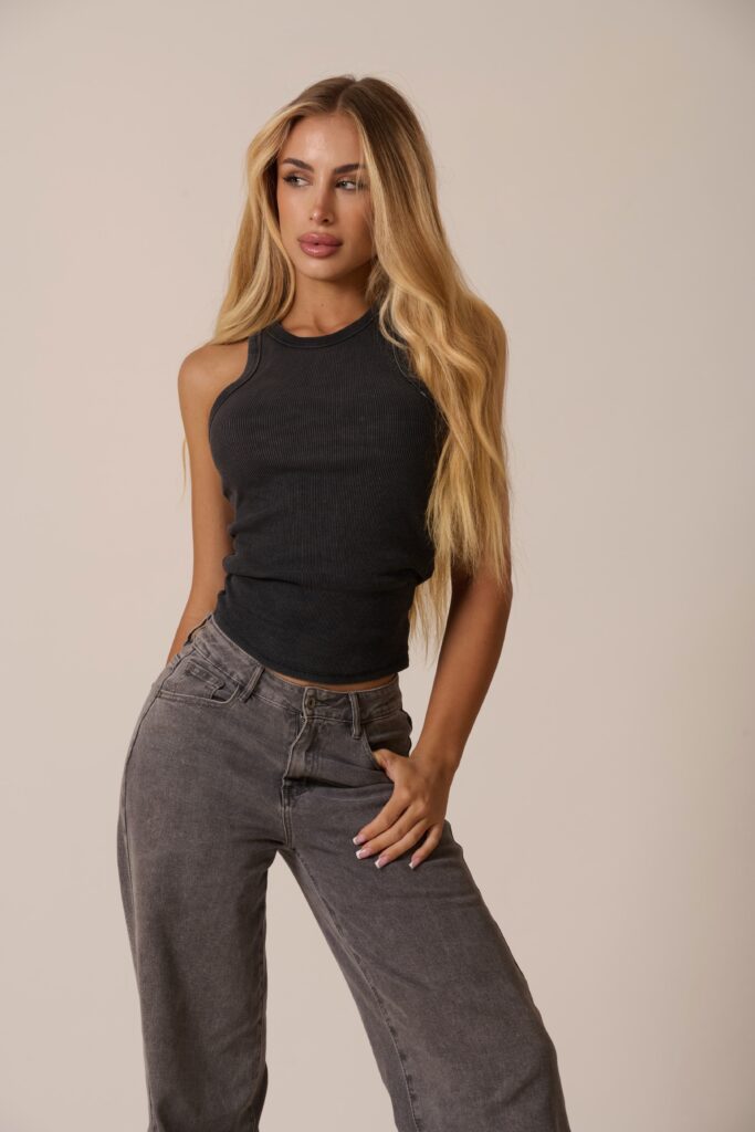 Nicole Simeone - Gallery
